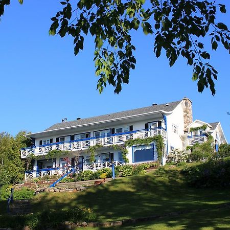 Auberge Fleurs De Lune La Malbaie Exteriör bild